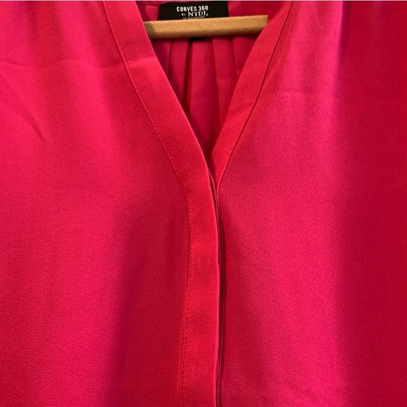 CURVES 360 by NYDJ Top Big Pink The Perfect Blouse Women’s X-Large NWOT - Picture 3 of 15
